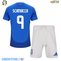 Camisa de time de futebol Itália Gianluca Scamacca #9 Replicas 1º Equipamento Infantil Europeu 2024 Manga Curta (+ Calças curtas)